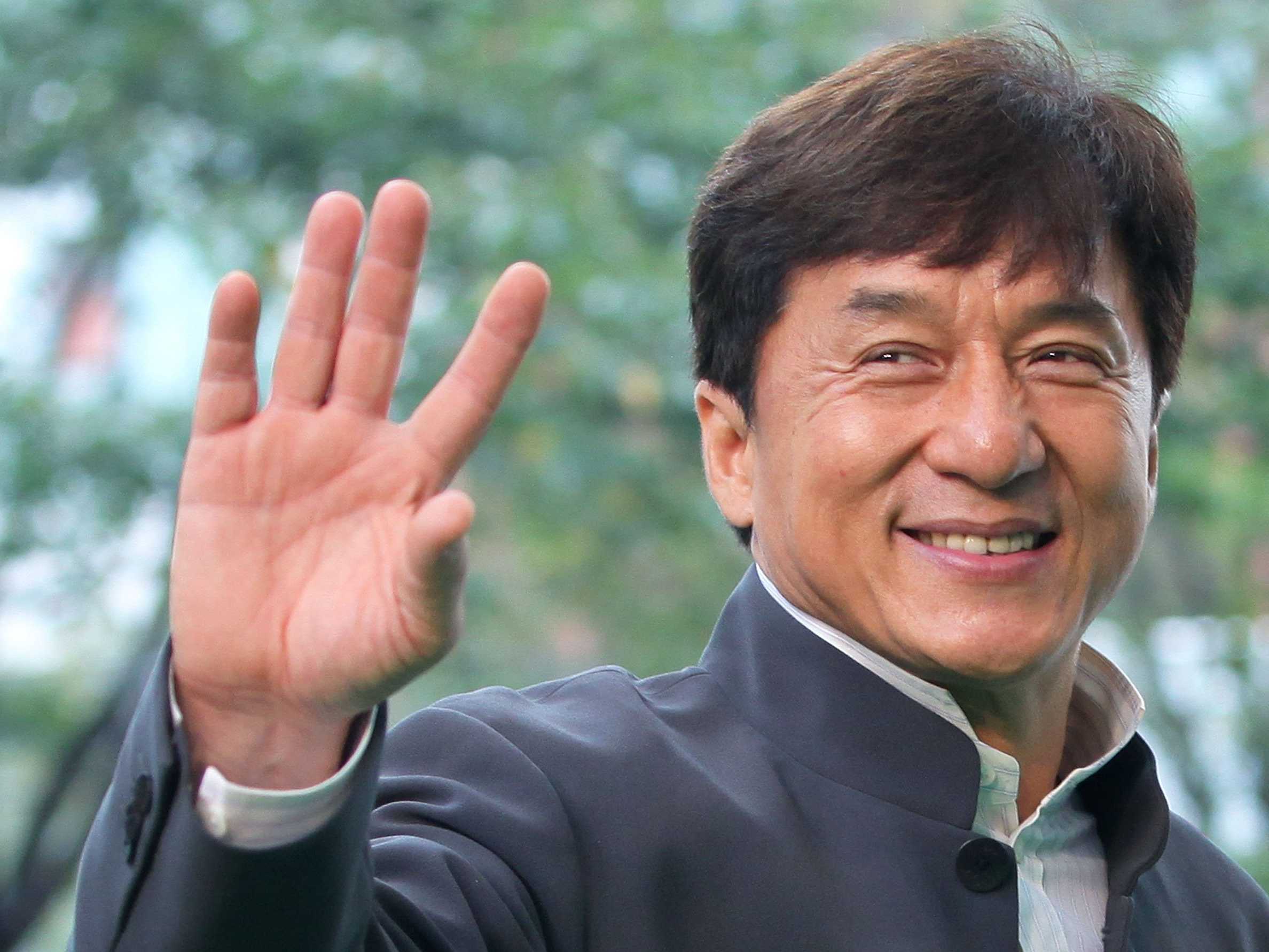Jackie Chan Bandingkan Kehidupan Anak Zaman Dulu